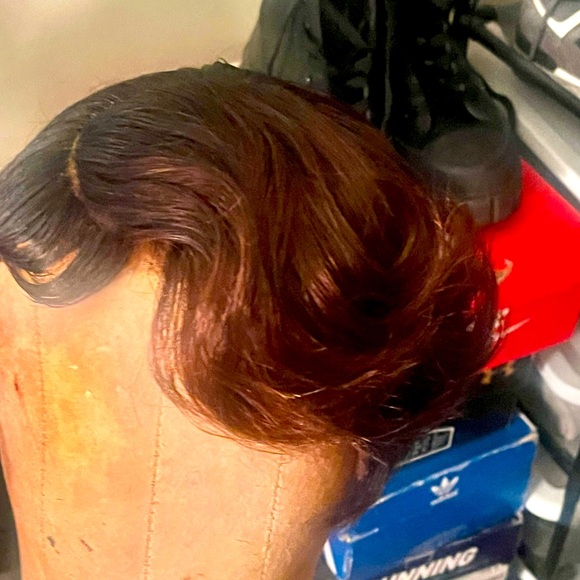 Wig - Picture 1 of 11